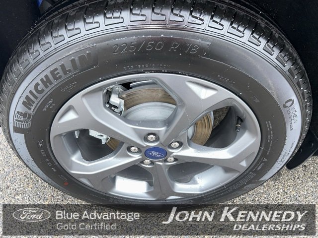 Certified 2025 Ford Escape ST-Line w/ Cold Weather Package image 8