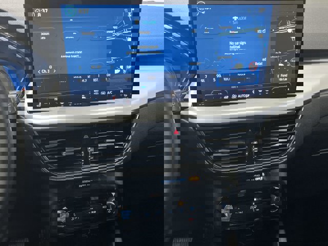 Certified 2024 Ford Escape Platinum image 25