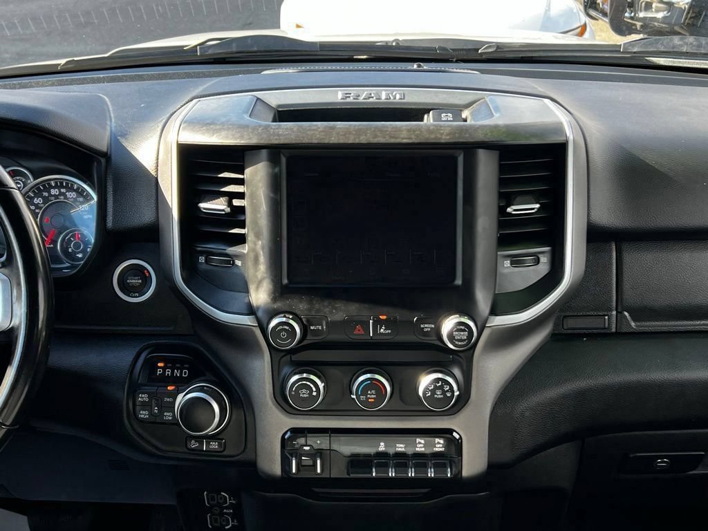 Used 2022 RAM 1500 Big Horn AWD/4WD image 15
