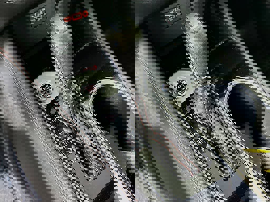 Used 2024 Nissan Altima 2.5 SR image 18