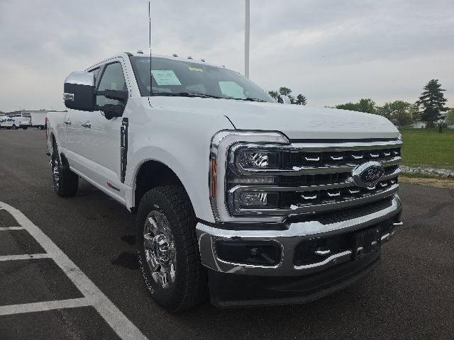 Certified 2024 Ford F350 Lariat w/ Lariat Ultimate Package AWD/4WD image 7
