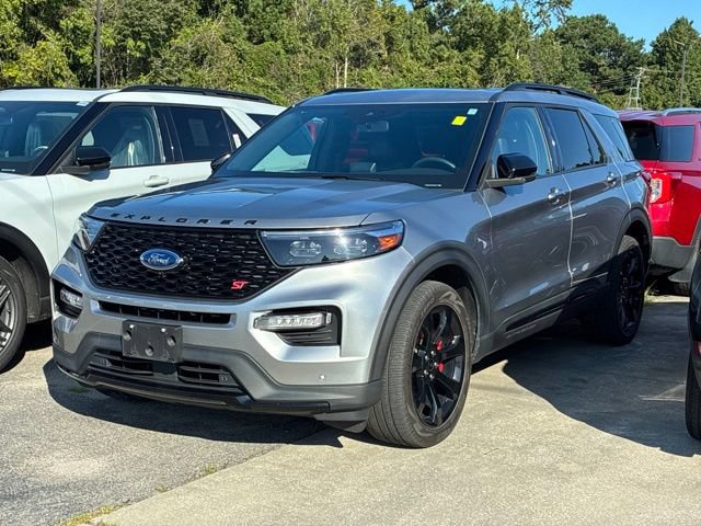 Certified 2024 Ford Explorer ST w/ Equipment Group 401A AWD/4WD image 3