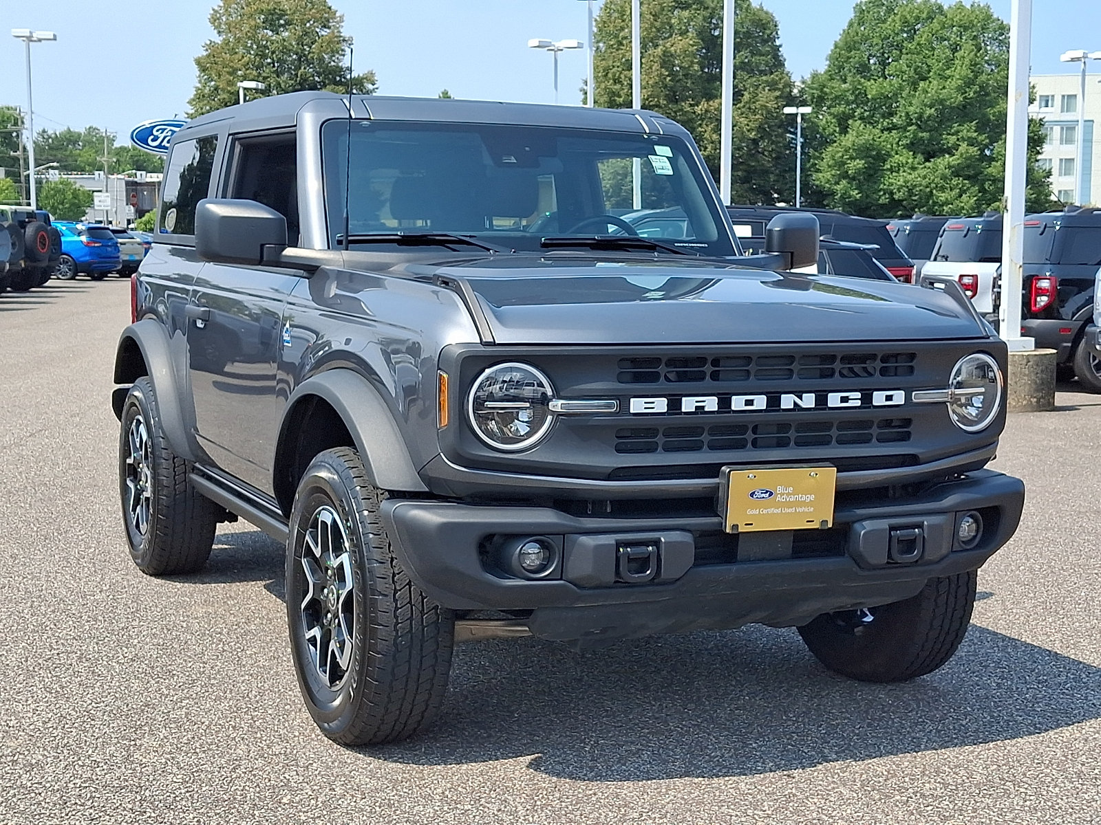 Certified 2024 Ford Bronco Black Diamond AWD/4WD image 2