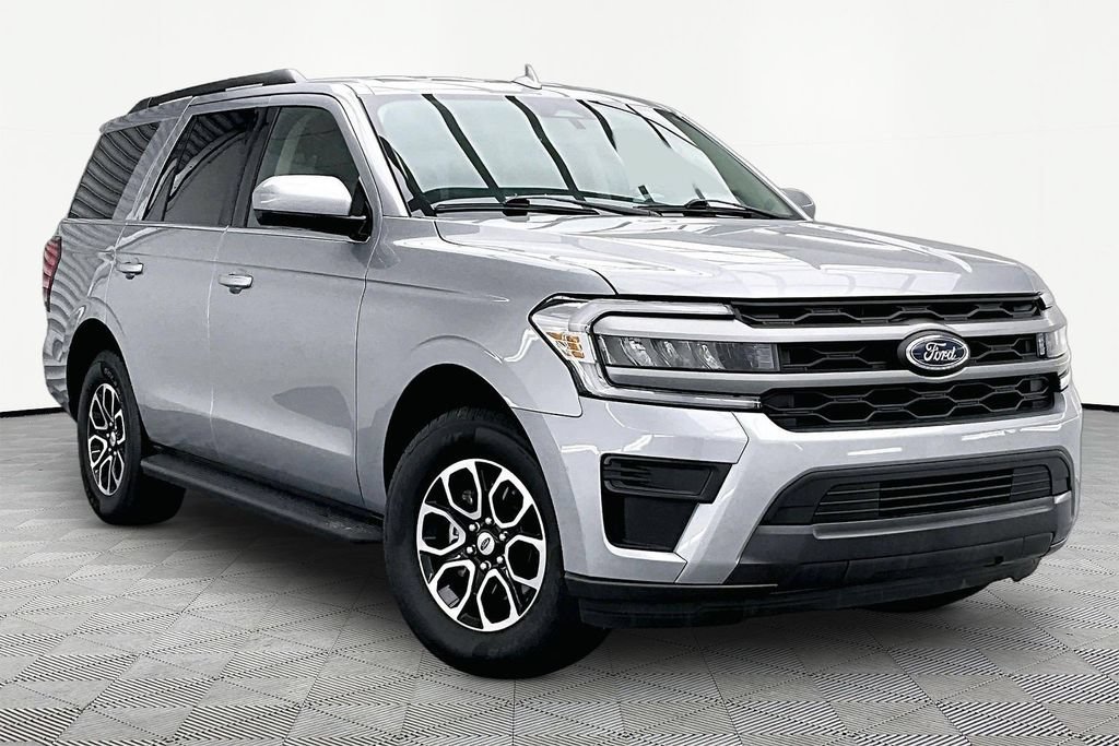 Certified 2024 Ford Expedition XLT AWD/4WD image 12