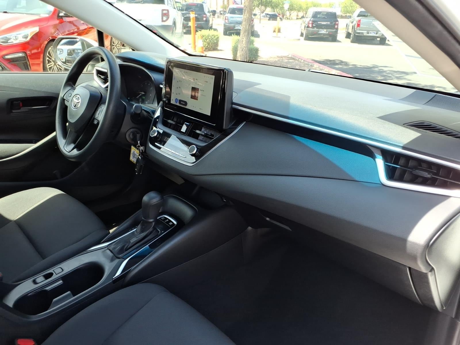 Used 2023 Toyota Corolla LE AWD/4WD image 10