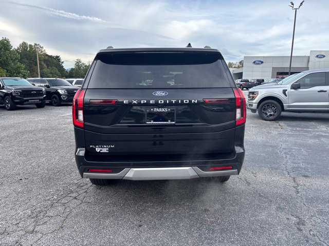 Certified 2025 Ford Expedition Platinum AWD/4WD image 7