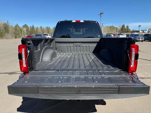 Certified 2025 Ford F350 Lariat w/ Lariat Ultimate Package AWD/4WD image 4