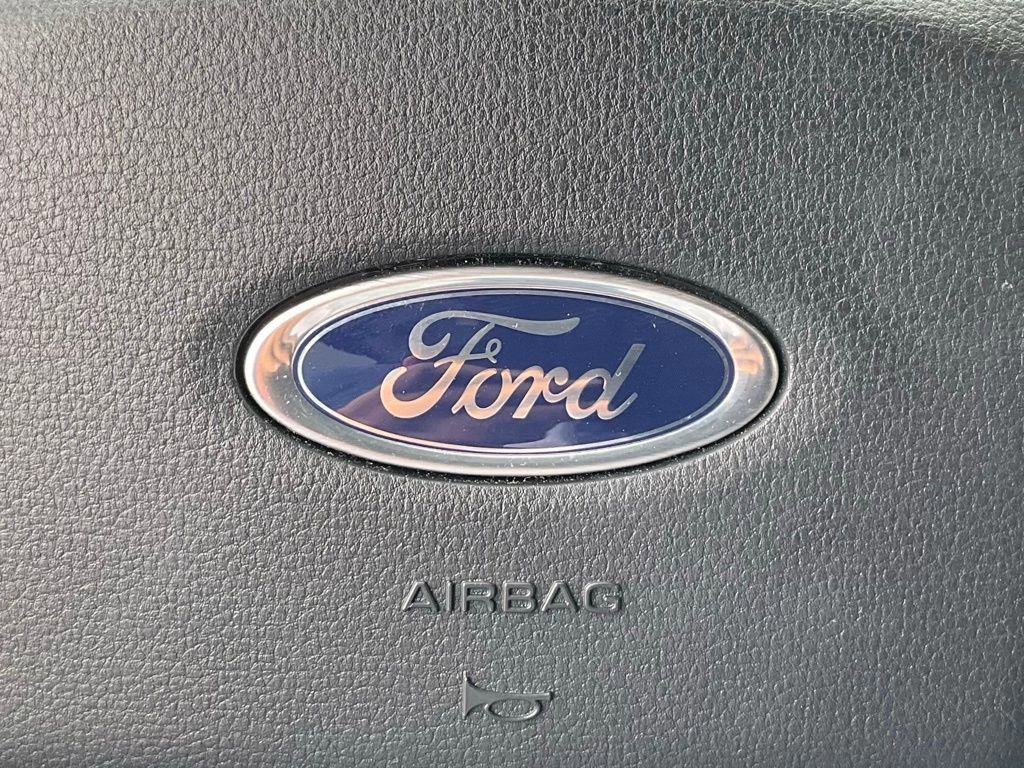 Certified 2025 Ford F350 Lariat w/ Black Appearance Package image 96