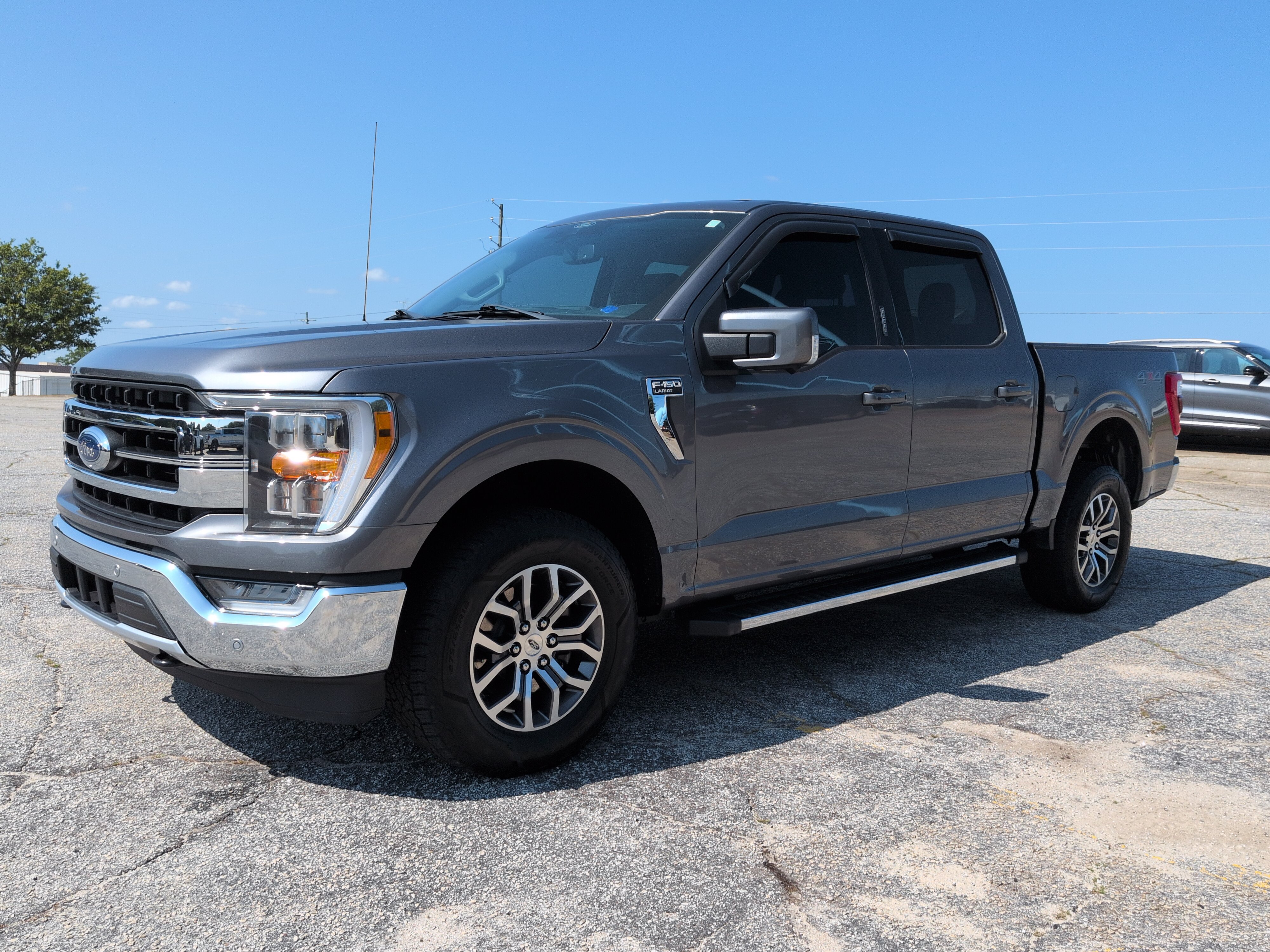 Certified 2021 Ford F150 Lariat w/ Trailer Tow Package AWD/4WD image 6