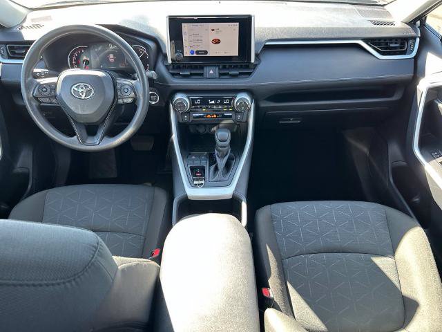Used 2025 Toyota RAV4 XLE FWD image 17