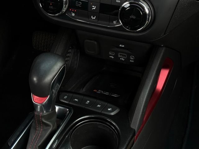 Used 2022 Chevrolet TrailBlazer RS w/ Technology Package FWD image 26