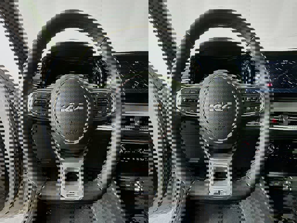 Used 2023 Kia K5 GT-Line w/ GT-Line Premium Package image 15