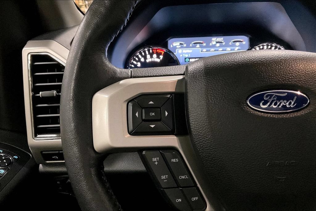 Certified 2018 Ford F150 Lariat w/ Equipment Group 502A Luxury AWD/4WD image 17