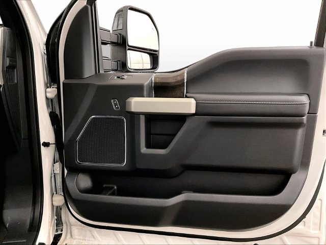Certified 2022 Ford F250 Lariat w/ Black Appearance Package AWD/4WD image 23