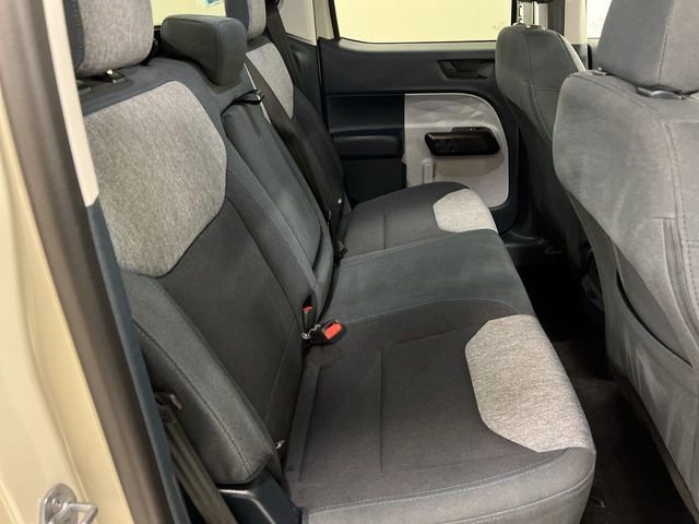 Certified 2025 Ford Maverick XLT w/ XLT Luxury Package image 7