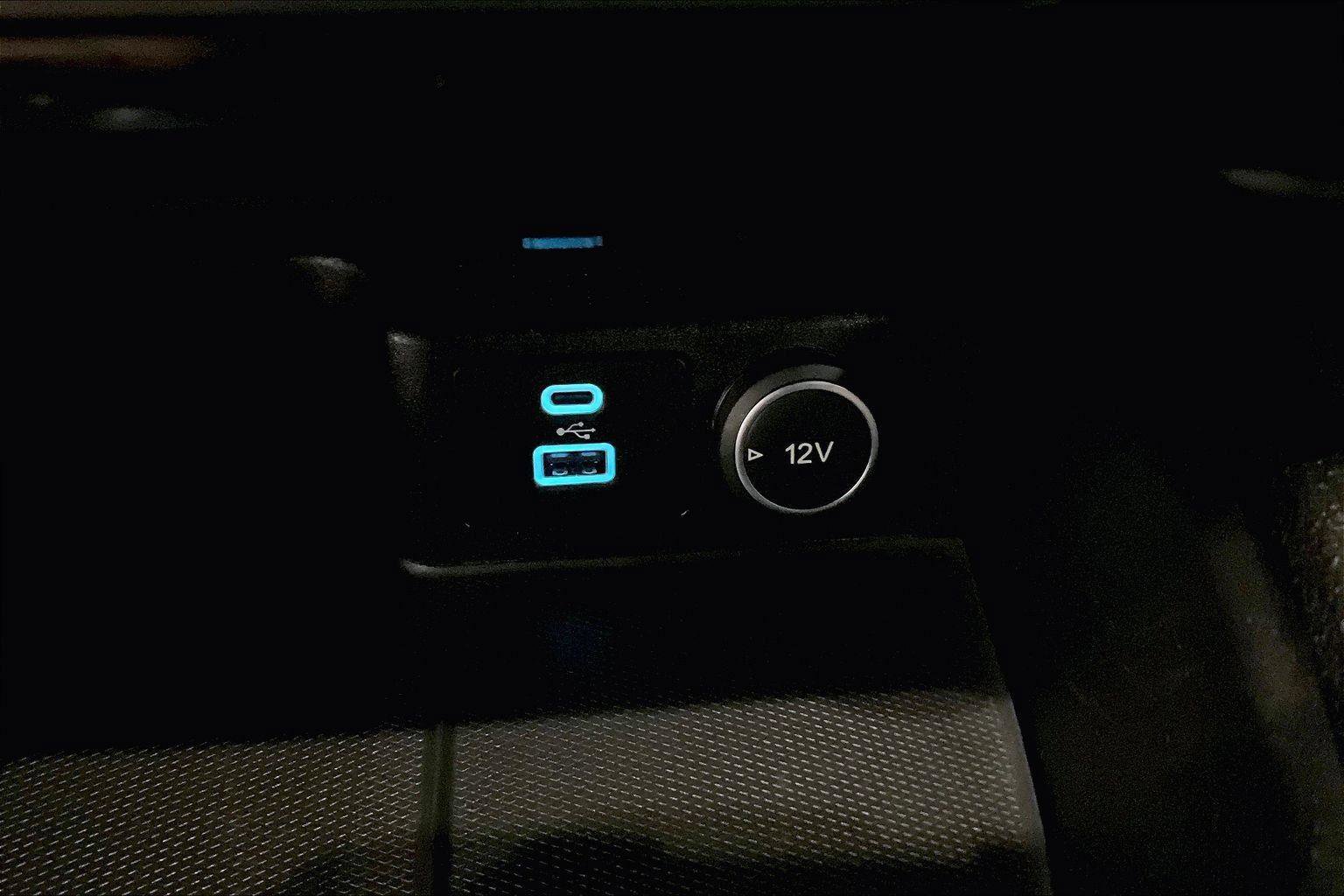 Certified 2021 Ford Escape SE image 31