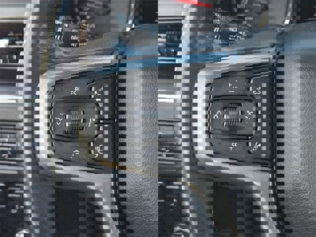 Used 2021 Chevrolet Suburban Z71 w/ Luxury Package image 19