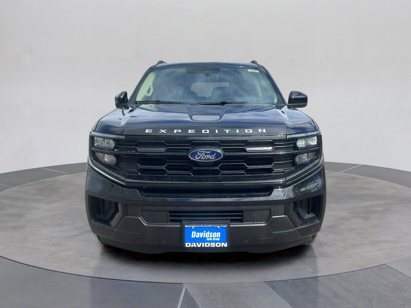 Certified 2025 Ford Expedition Active AWD/4WD image 10