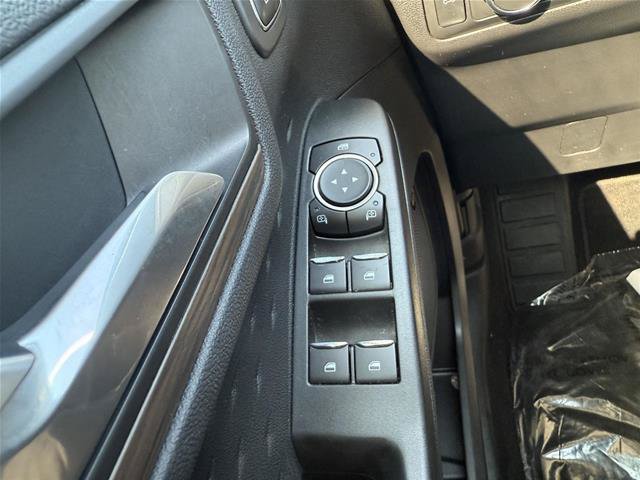 Certified 2020 Ford Escape Titanium AWD/4WD image 13