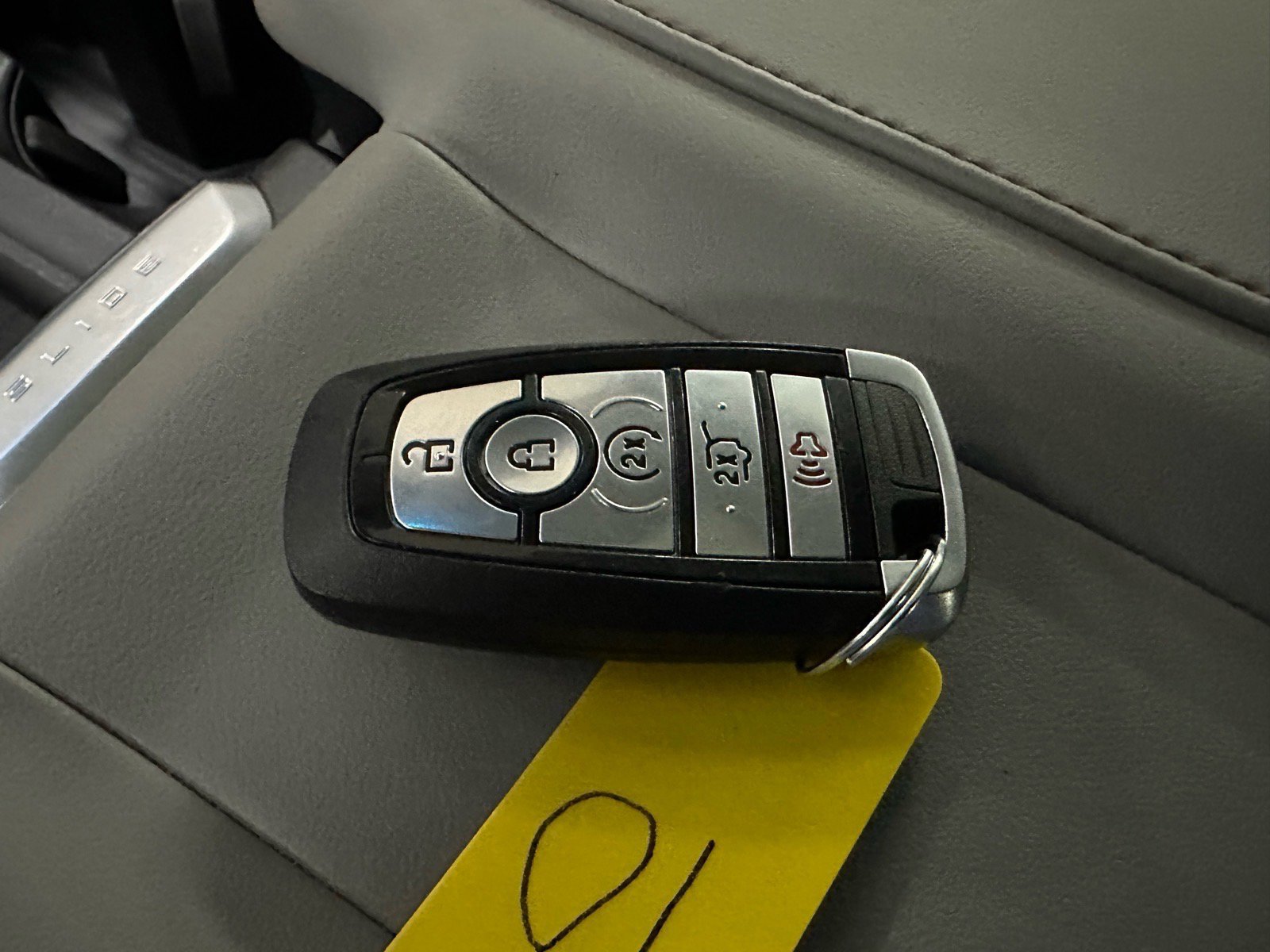 Certified 2025 Ford Expedition Active image 37