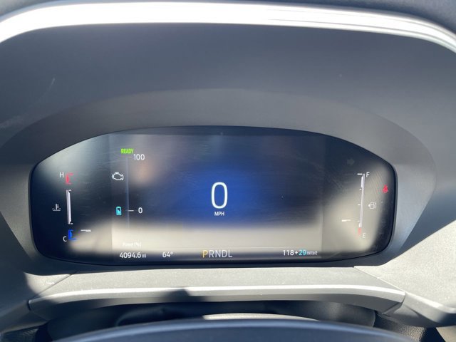 Certified 2025 Ford Escape SE FWD image 8