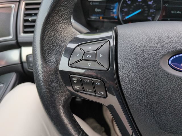 Certified 2018 Ford Explorer XLT w/ Equipment Group 202A AWD/4WD image 31