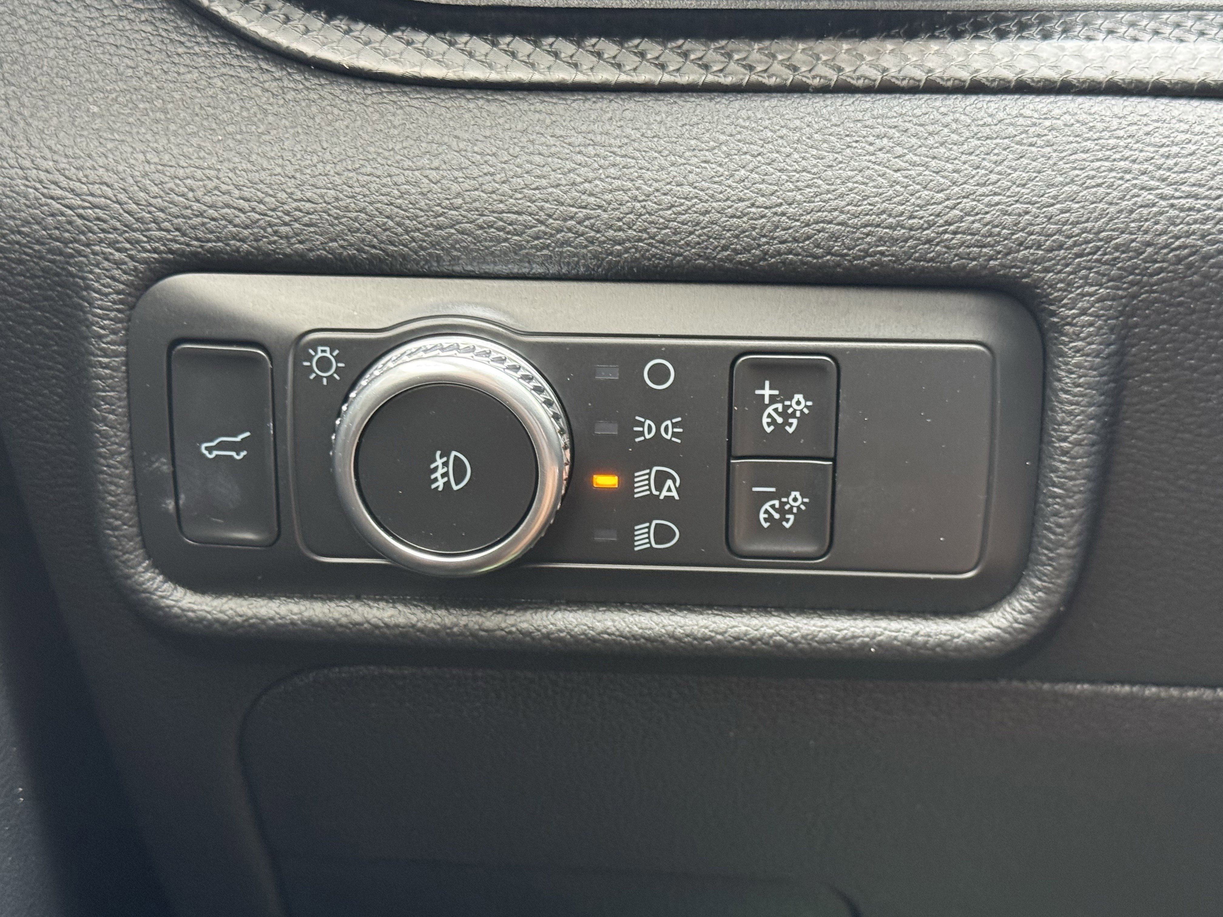 Certified 2020 Ford Explorer ST w/ Premium Technology Package image 23