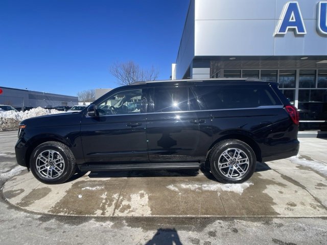 Certified 2025 Ford Expedition Max Active image 2