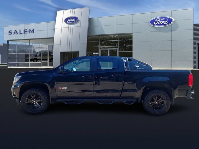 Used 2022 Chevrolet Colorado Z71 w/ Z71 Midnight Edition AWD/4WD image 5