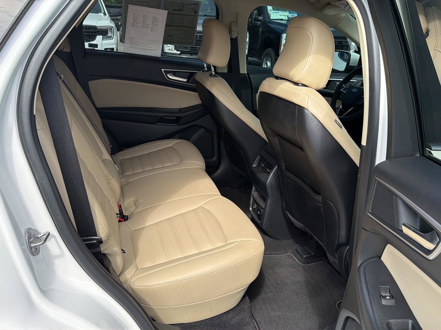 Certified 2022 Ford Edge SEL w/ Convenience Package AWD/4WD image 12