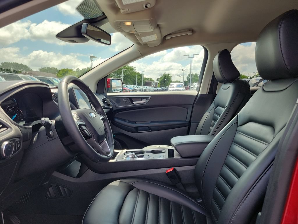 Certified 2024 Ford Edge SEL w/ Convenience Package AWD/4WD image 18