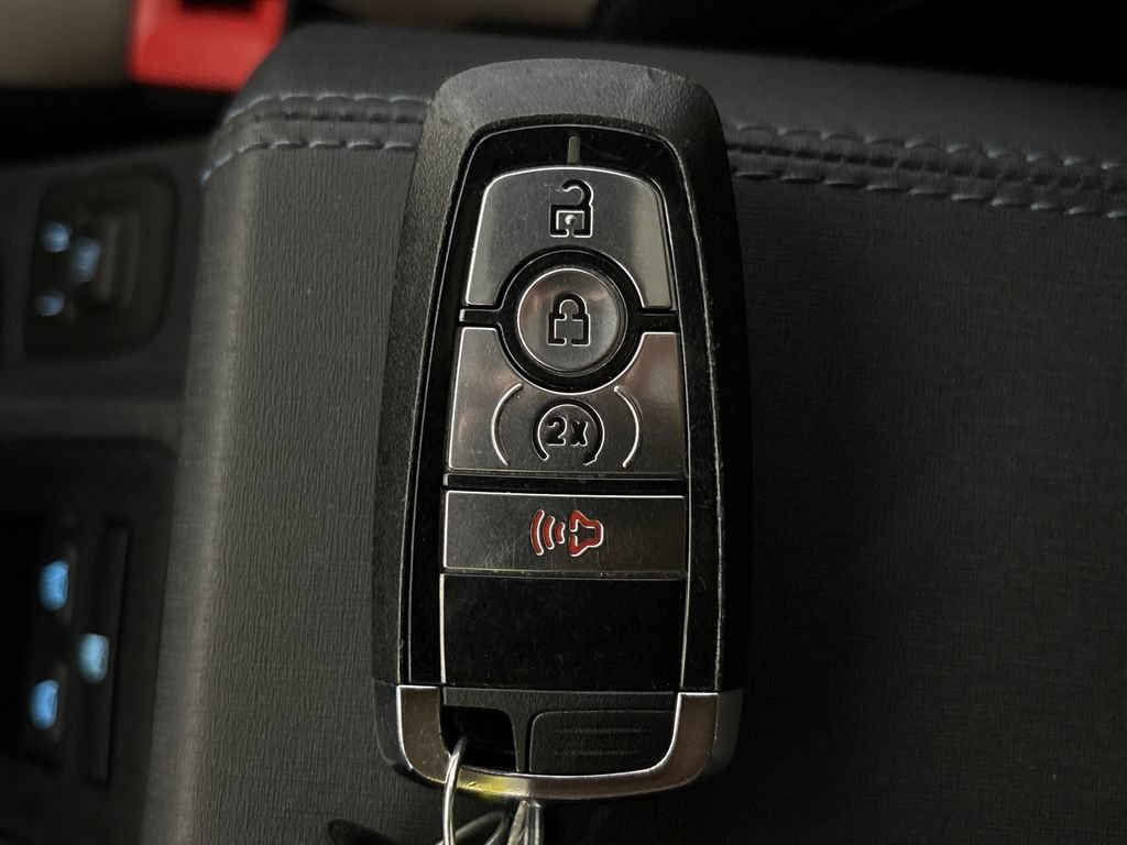 Certified 2024 Ford Bronco Wildtrak AWD/4WD image 34