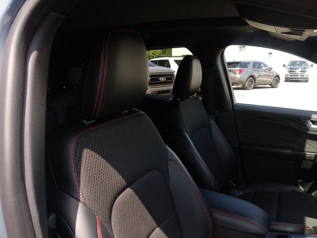 Certified 2023 Ford Escape ST-Line Select w/ Tech Pack #2 AWD/4WD image 49