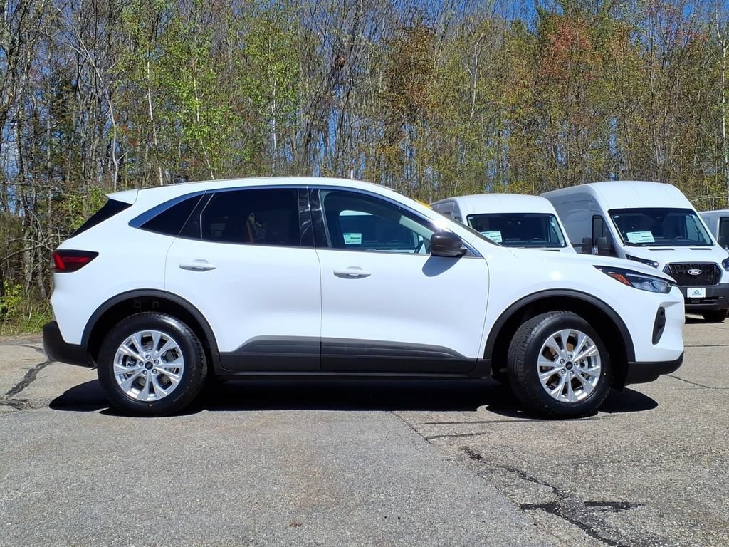 Certified 2024 Ford Escape Active AWD/4WD image 3