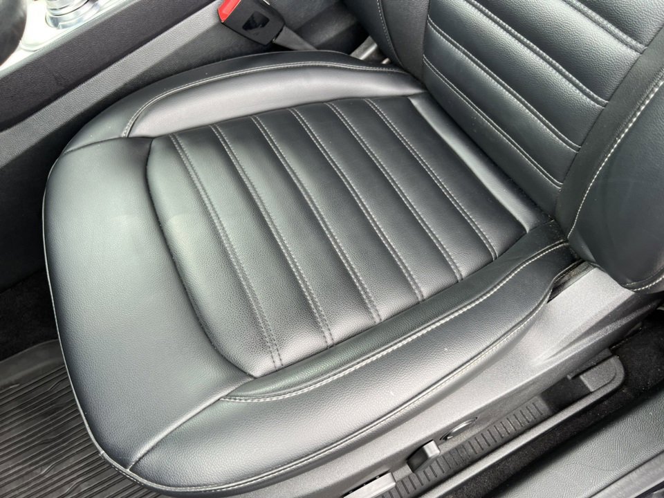 Certified 2022 Ford Edge SEL w/ Convenience Package image 19