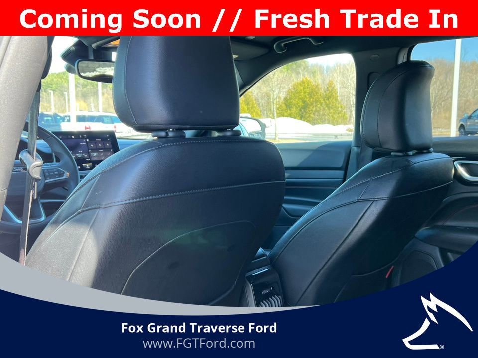 Used 2024 Jeep Compass Trailhawk AWD/4WD image 34