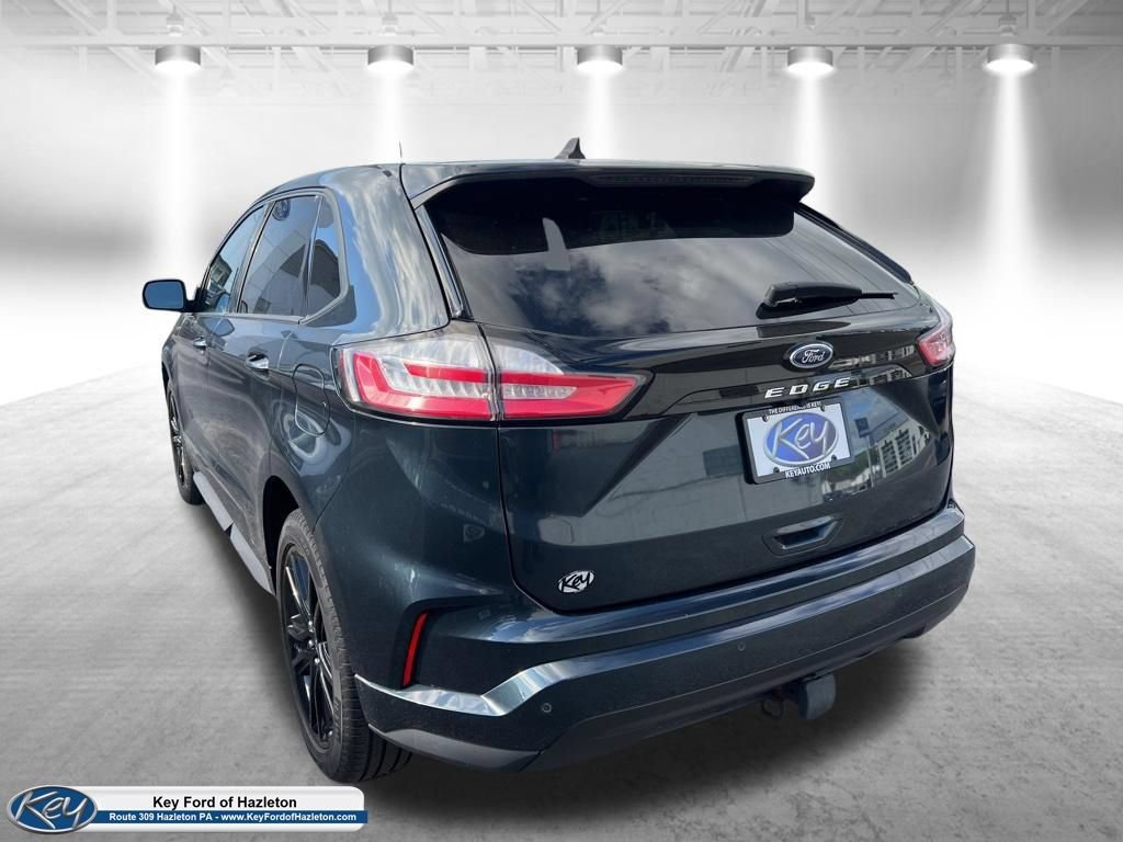 Certified 2022 Ford Edge ST-Line w/ Class II Trailer Tow Package AWD/4WD image 8