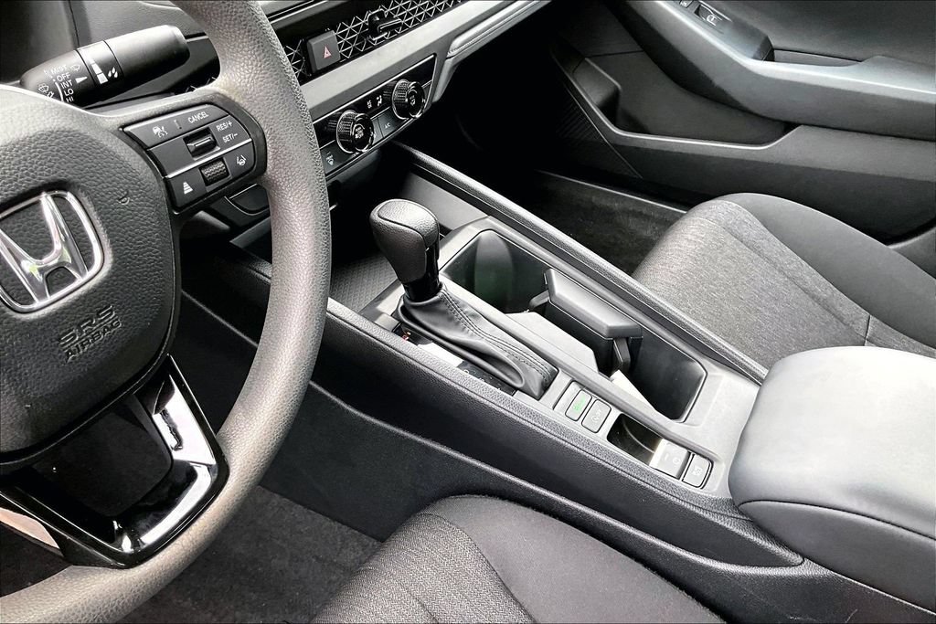 Used 2023 Honda Accord LX image 16