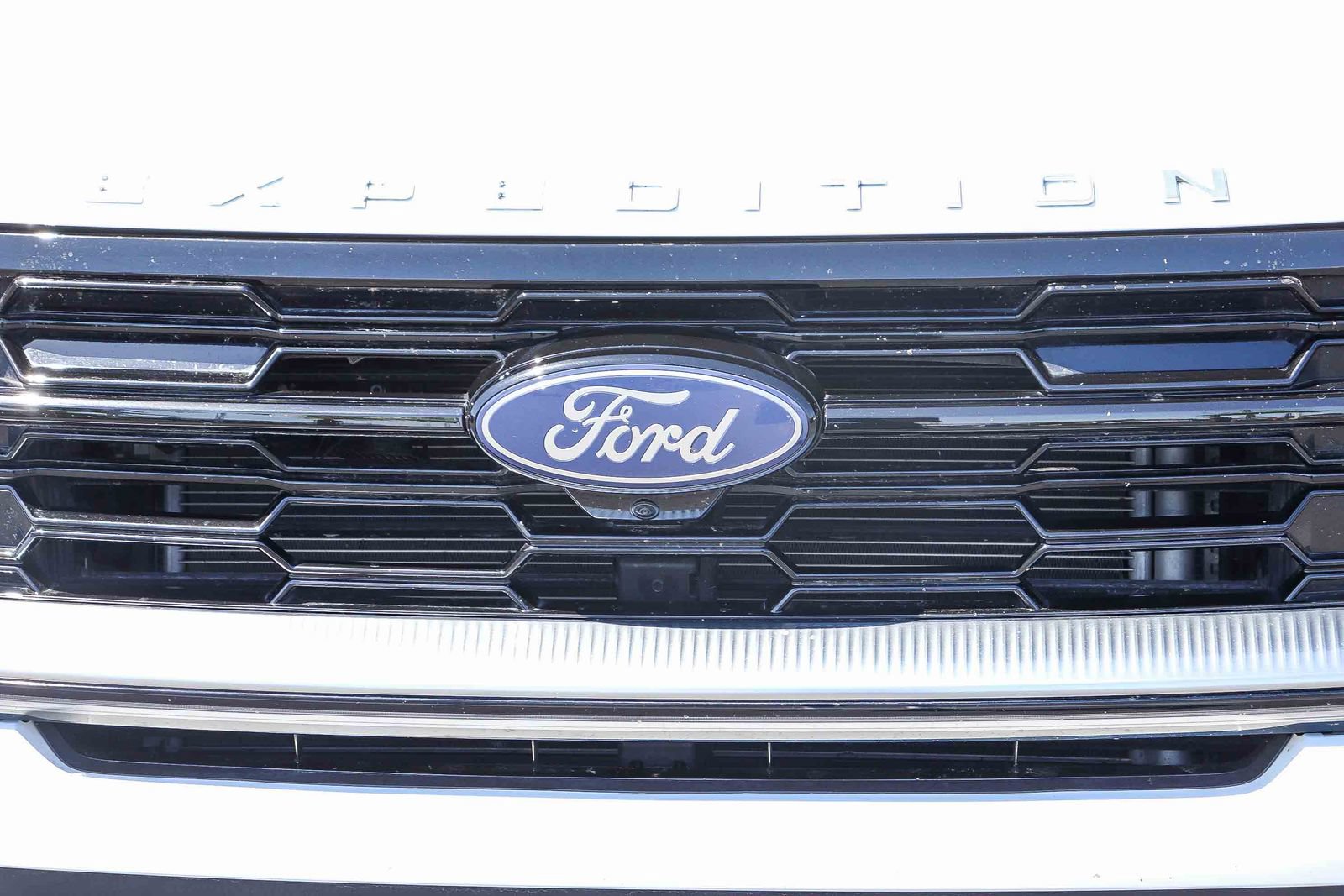Certified 2025 Ford Expedition Platinum AWD/4WD image 11
