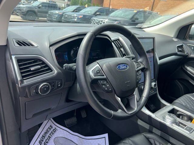 Certified 2023 Ford Edge Titanium w/ Class II Trailer Tow Package AWD/4WD image 7
