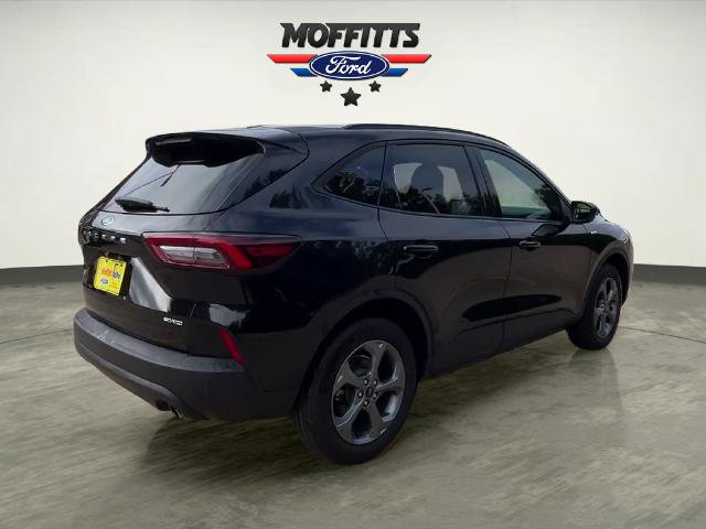 Certified 2025 Ford Escape ST-Line AWD/4WD image 5