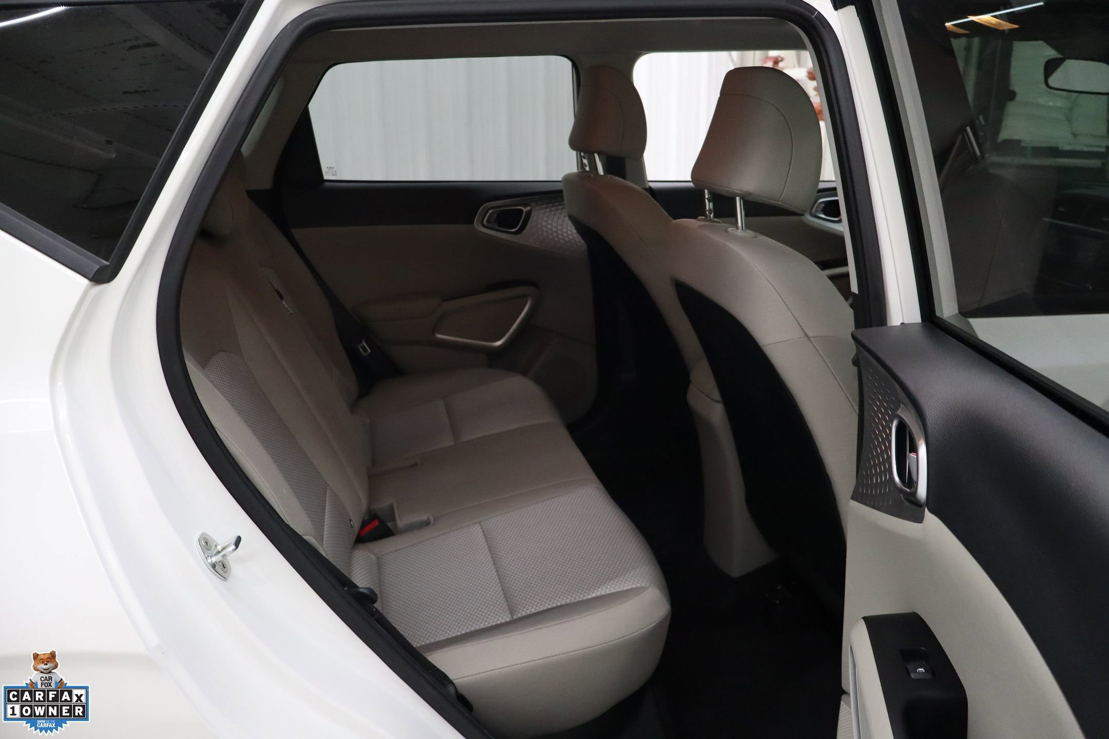 Used 2022 Kia Soul LX image 29