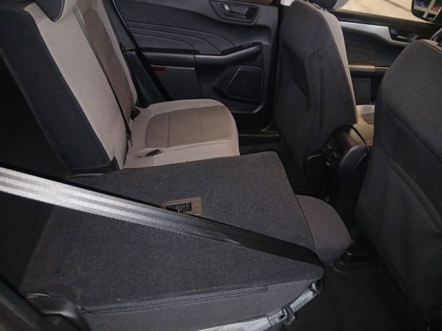 Certified 2022 Ford Escape SE w/ Cold Weather Package image 53