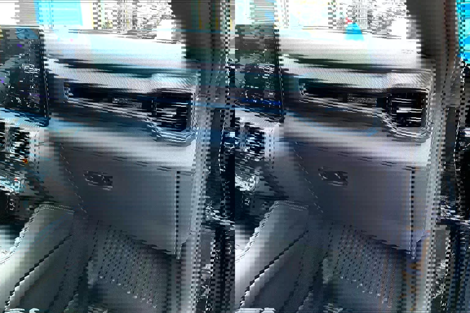 Certified 2025 Ford Mustang Dark Horse image 19