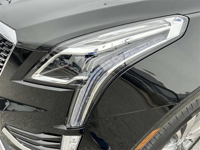 Used 2025 Cadillac XT5 Premium Luxury w/ Technology Package image 10