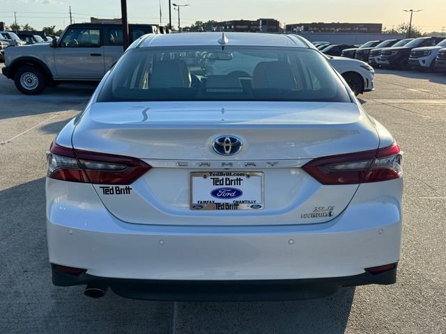 Used 2023 Toyota Camry XLE w/ Navigation Package FWD image 9
