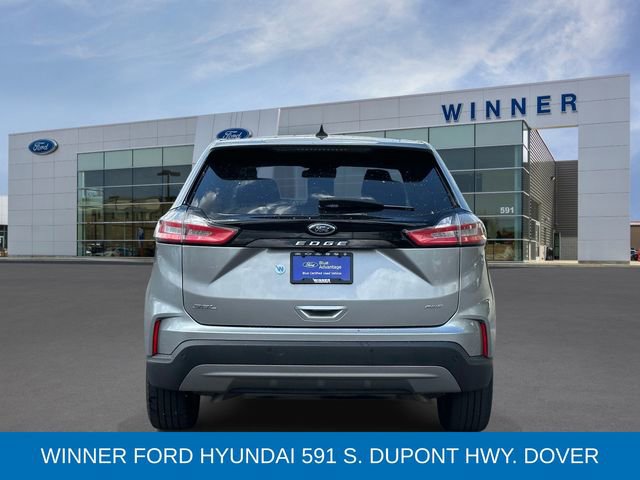 Certified 2022 Ford Edge SEL w/ Convenience Package AWD/4WD image 4