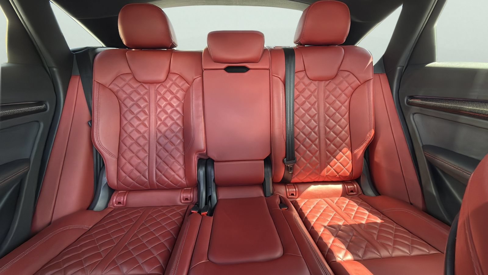 Used 2023 Audi SQ5 Prestige w/ Prestige Package AWD/4WD image 25