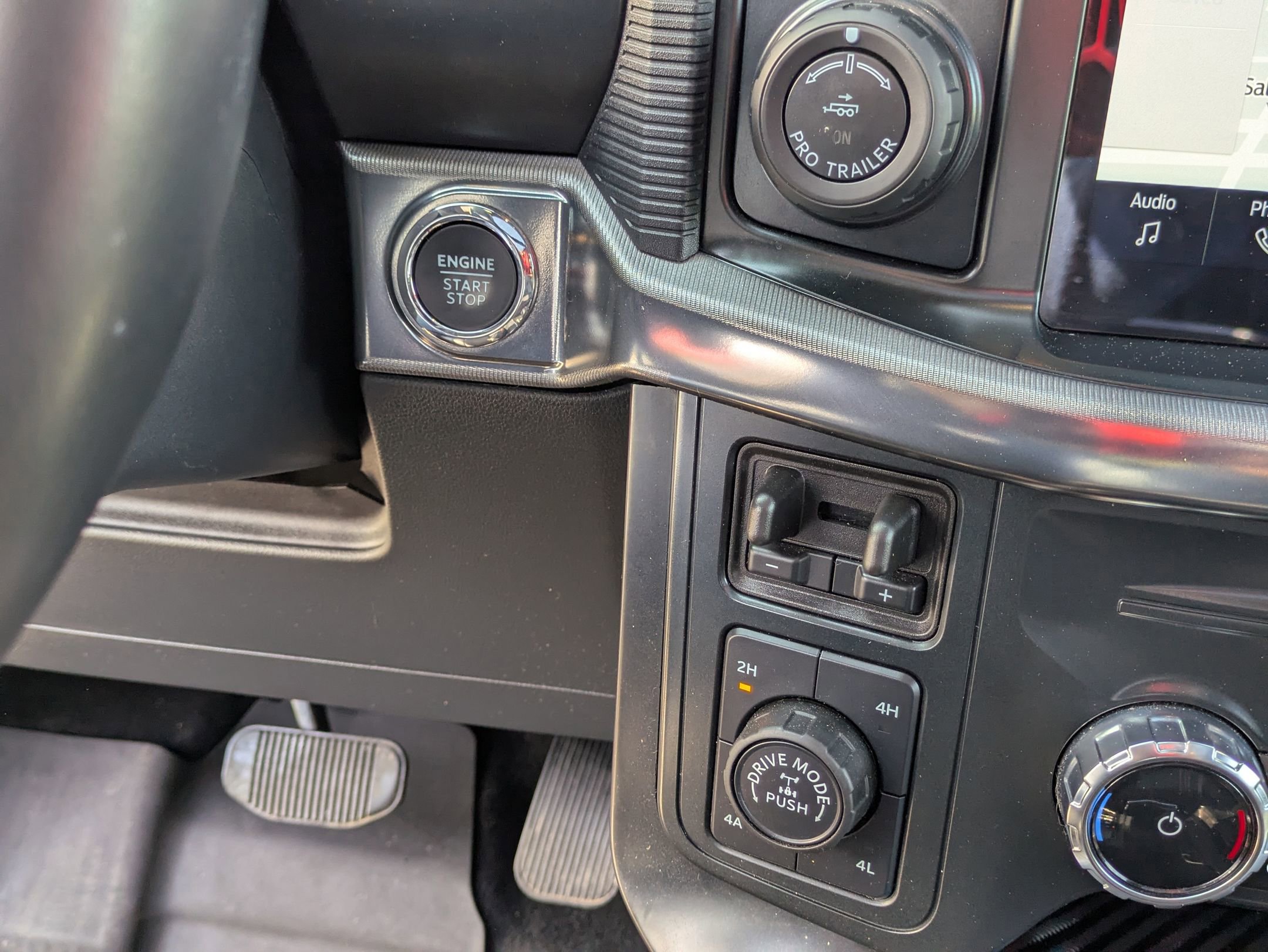 Certified 2024 Ford F150 Raptor image 26