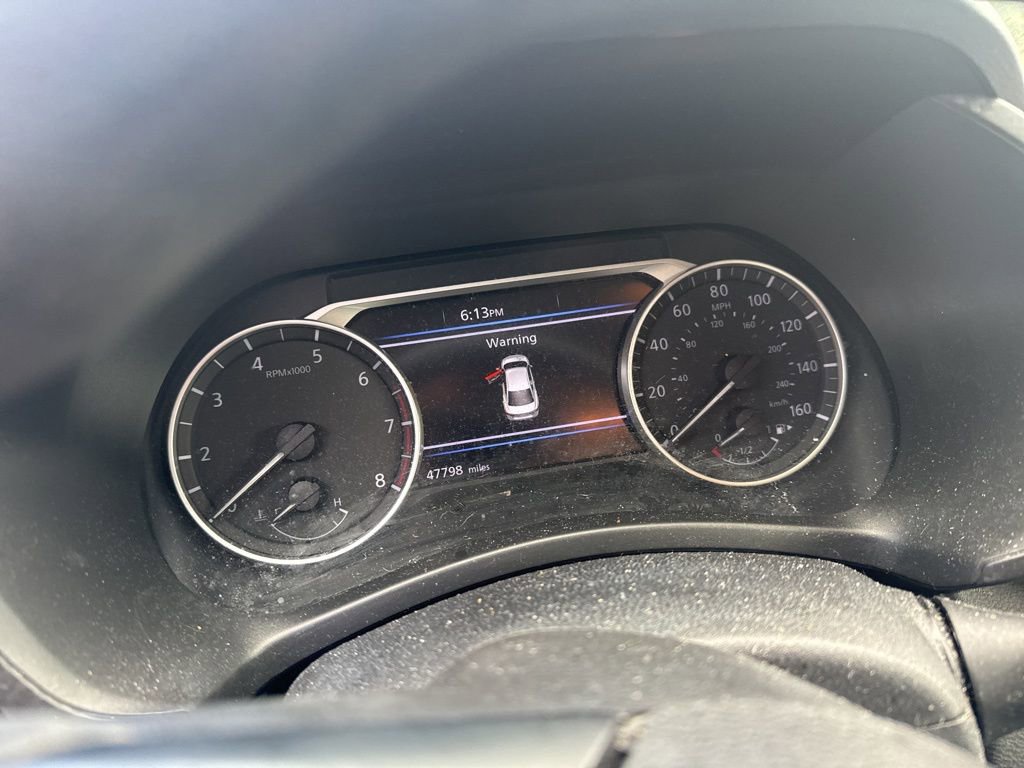 Used 2024 Nissan Sentra SV w/ Trunk Package FWD image 7